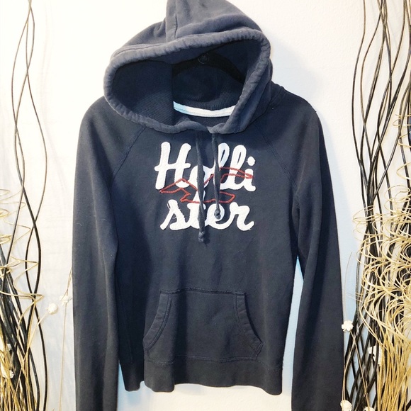 Hollister Pull-Over Hoodie - Picture 1 of 3